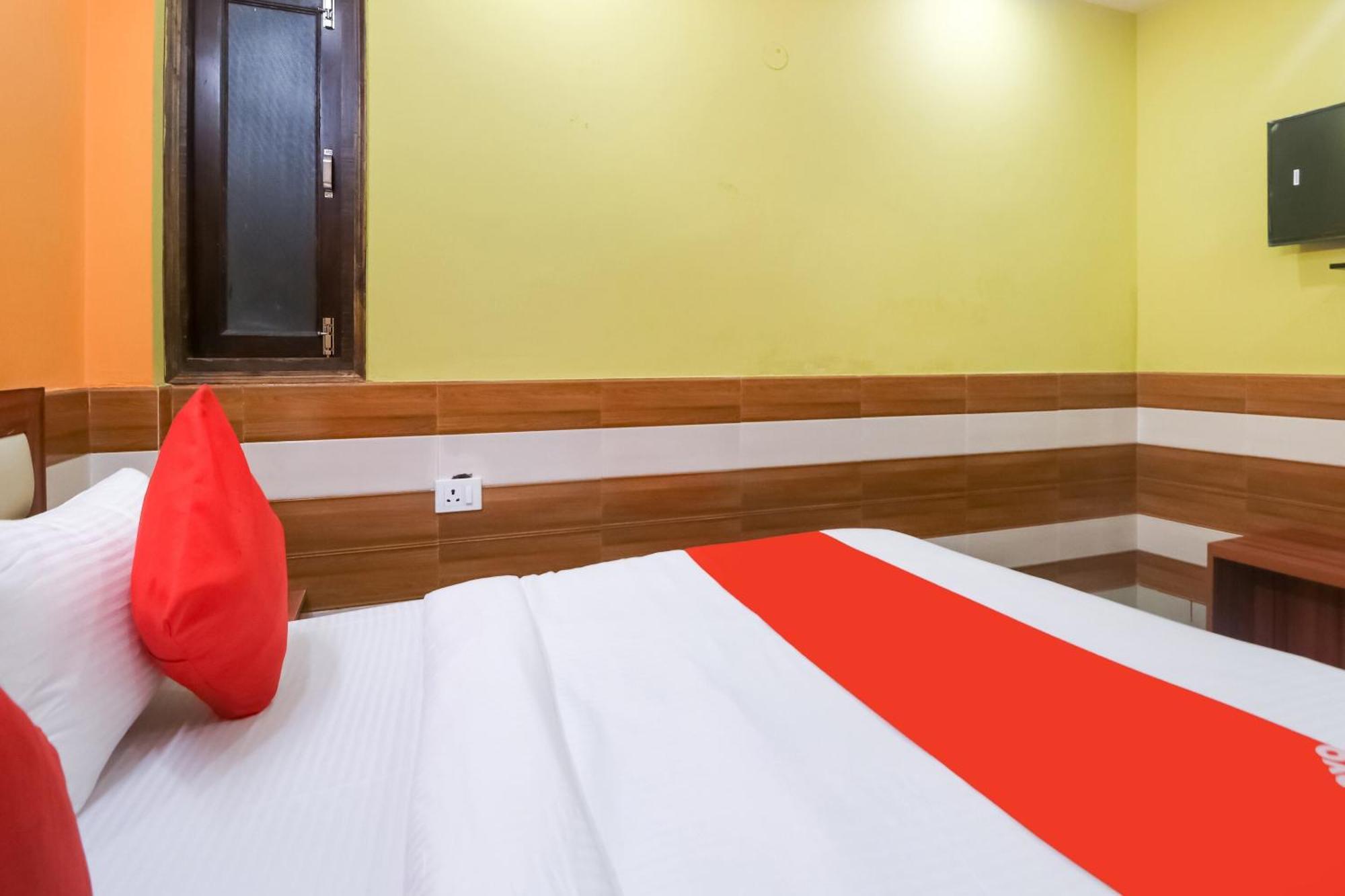 Hotel O Mayur Plaza デリー エクステリア 写真
